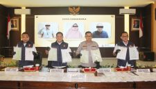 Polda Jateng, saat konferensi pers ungkap dugaan tindak pidana korupsi dalam proses pengajuan dan realisasi kredit di Perumda BPR Bank Purworejo yang diduga berlangsung selama kurun waktu 2013 hingga 2023.