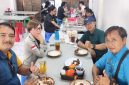 Foto: bertopi, Agus Prajitno, Vio Sari, Tatang S, Wahyu Utomo. 