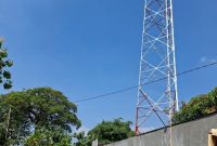 Tower BTS atau menara telekomunikasi yang pembangunannya dinilai ilegal.