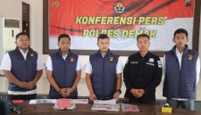 Satreskrim Polres Demak, saat ungkap kasus dugaan pembakaran dua rumah di Karangawen.