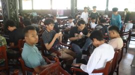 Nampak para peserta sedang mengikuti Kapolres Cup Turnamen E-Sport Mobile Legend Season 2.