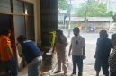 Satreskrim Polres Blora, saat mengecek TKP.