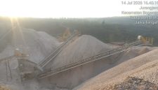 Lokasi mesin pemecahan batu (crusher) milik PT Batu Sinar Cemerlang, di Jurangjero, Kec. Bogorejo, Kab. Blora.