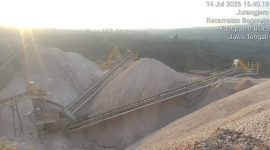 Lokasi mesin pemecahan batu (crusher) milik PT Batu Sinar Cemerlang, di Jurangjero, Kec. Bogorejo, Kab. Blora.