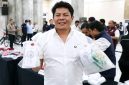 Wakasat Narkoba Polrestabes Semarang, Kompol Edi Sutrisno, saat menunjukan barang bukti. 