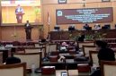 Suasana sidang paripurna ke 19 DPRD Demak 2026. penyampaian pandangan umum fraksi-fraksi terhadap Rancangan Raperda tentang Pertanggungjawaban Pelaksanaan Anggaran APBD Kabupaten Demak Tahun Anggaran 2025.
