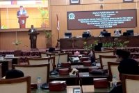 Suasana sidang paripurna ke 19 DPRD Demak 2026. penyampaian pandangan umum fraksi-fraksi terhadap Rancangan Raperda tentang Pertanggungjawaban Pelaksanaan Anggaran APBD Kabupaten Demak Tahun Anggaran 2025.