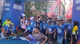 Peserta Bhayangkara Run 2026 Grobogan, saat meninggalkan garis start.