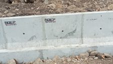U-ditch dalam proyek prestisius Rehabilitasi Daerah Irigasi (DI) Kumisik di Kecamatan Balapulang, Kabupaten Tegal.