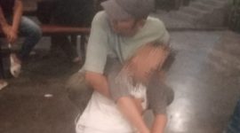 Kondisi Triyono, usai terjatuh di dalam sebuah kafe. 