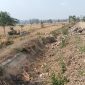 Foto: Saluran irigasi, nampak kering.